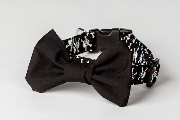 Dog collar bowties in assorted prints